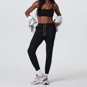 Vuori Performance Jogger